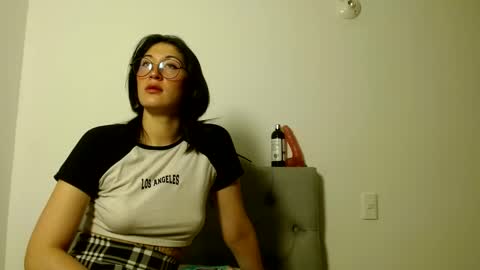 IG   OF red moonn online show from February 10, 12:50 pm