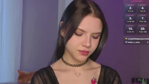 Snapshot of redbullvibe chatting on October 25, 4:13 am Mia online show from October 25, 4:13 am