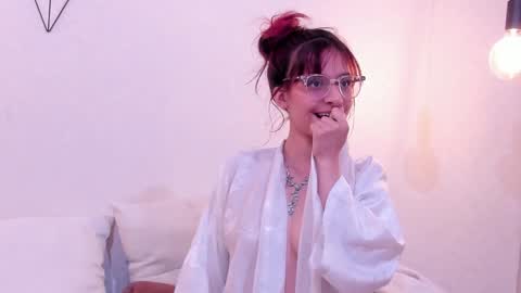 Meloddy online show from January 18, 10:39 pm