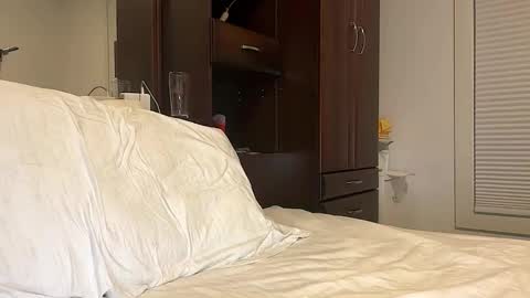 redrum online show from February 2, 7:27 am