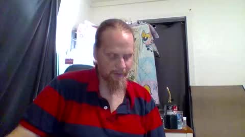 redsrage420 online show from April 15, 6:33 pm