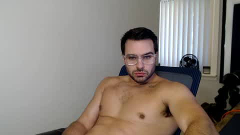 redstar461163 online show from September 8, 2:38 pm