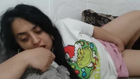 Reea online show from February 17, 9:43 pm