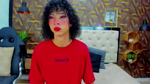 reed_kitty online show from November 8, 11:57 am