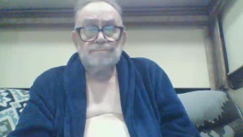 reese960384 online show from January 6, 9:13 am