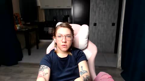 Regina online show from September 15, 1:18 am