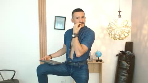   REIKO  online show from September 10, 3:46 pm