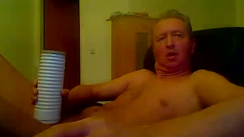 reini7211 online show from December 30, 3:34 pm