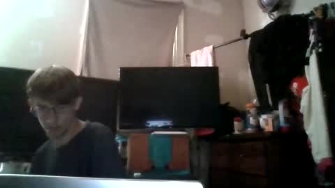 tylerBurnham online show from May 11, 5:43 pm