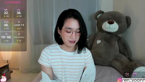 Ren online show from April 28, 9:24 am