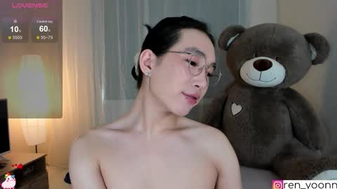 Ren online show from March 22, 10:52 am