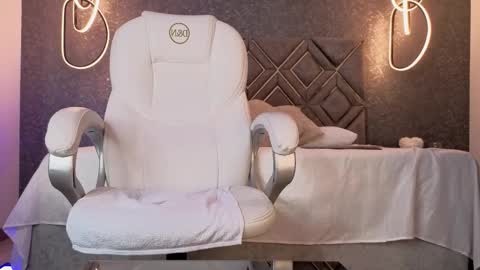 Renata 3 online show from February 4, 11:25 am