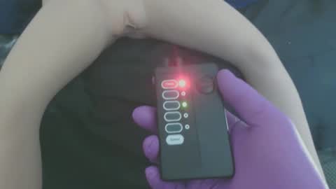 Renee Nicole online show from February 26, 7:34 am