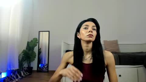 Rena online show from March 4, 6:43 am