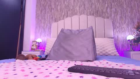 REVEN online show from December 3, 3:07 am