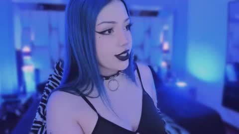 Reven  online show from February 10, 7:39 pm