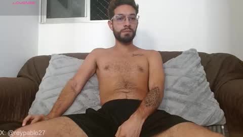 REY PABLO Independent online show from December 3, 1:26 am