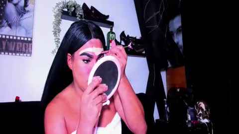 ROBERTA online show from May 19, 2:07 am