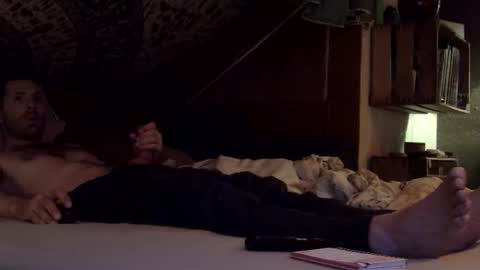 Snapshot of rhumgom40 chatting on October 4, 5:33 pm rhumgom40 online show from October 4, 5:33 pm