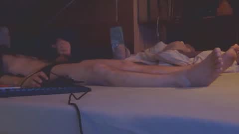 Snapshot of rhumgom40 chatting on February 11, 7:48 pm rhumgom40 online show from February 11, 7:48 pm