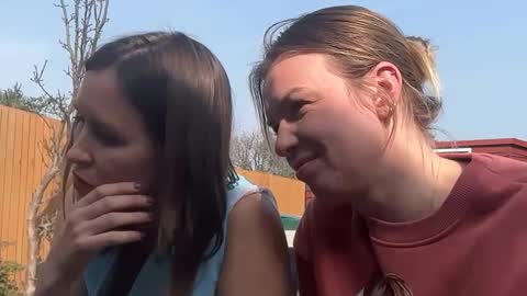 riana894237 online show from March 23, 1:05 pm