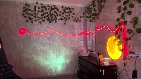 riana_razz online show from July 11, 3:37 pm