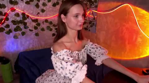 riana_razz online show from July 14, 7:13 am