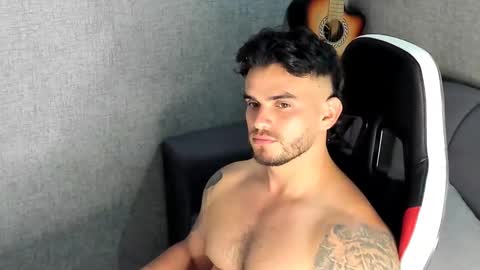 Snapshot of ricardogonzalez666 chatting on October 24, 2:45 am ricardogonzalez666 online show from October 24, 2:45 am