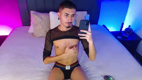 Richard online show from March 10, 11:51 pm