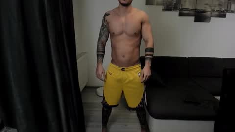 RichardDarell online show from November 11, 5:09 am