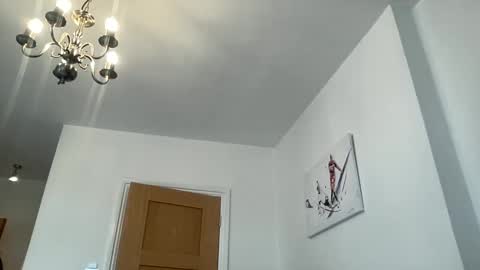 londongent online show from December 16, 12:16 pm