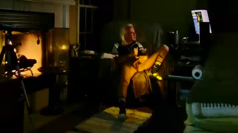 PINK HOLE TWINK online show from October 29, 4:36 am