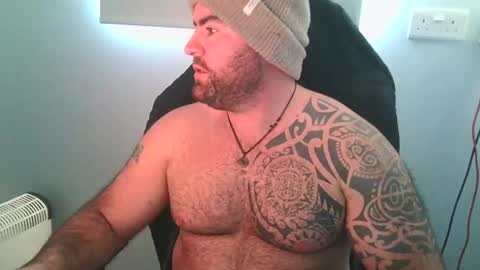 ricky1991j online show from December 4, 3:00 pm