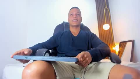 Snapshot of ricky_owens1 chatting on January 27, 9:00 pm Ricky  online show from January 27, 9:00 pm