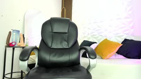 Snapshot of ricky_owens1 chatting on September 27, 2:59 pm Ricky  online show from September 27, 2:59 pm