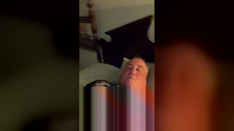 rickyd11065 online show from April 28, 2:27 am