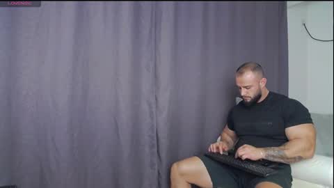 Snapshot of rickymiami1 chatting on September 21, 8:57 pm rickymiami1 online show from September 21, 8:57 pm