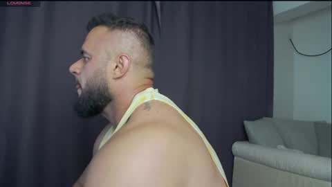 rickymiami1 online show from June 28, 7:10 pm