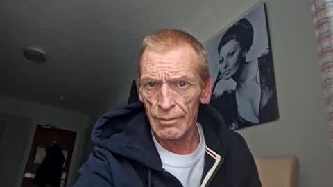 ridetherodd96 online show from November 20, 1:42 pm