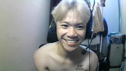 riiichie12 online show from October 23, 4:08 pm