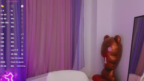 Rina online show from June 1, 9:05 pm