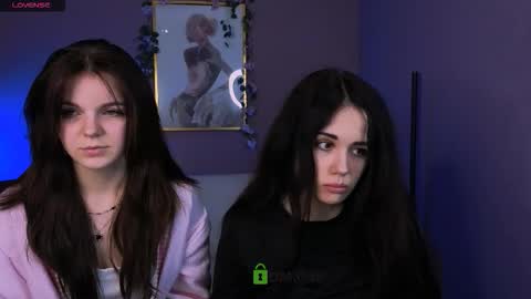 Meow online show from December 19, 9:32 pm