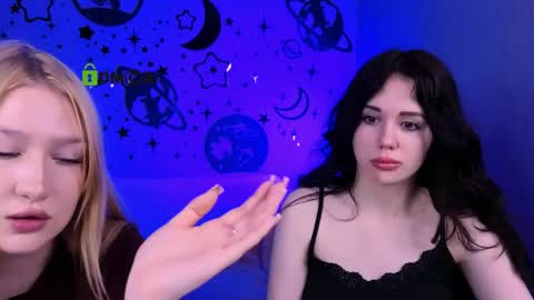 Meow online show from April 23, 7:15 pm