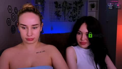 Meow online show from May 13, 7:23 pm