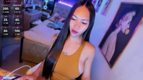 Riley online show from November 26, 10:56 am