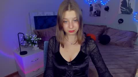 rinacake online show from November 9, 4:21 pm