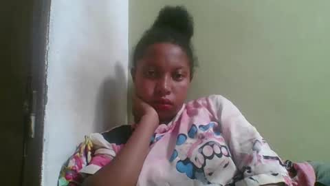 rinah654271 online show from April 23, 12:51 pm