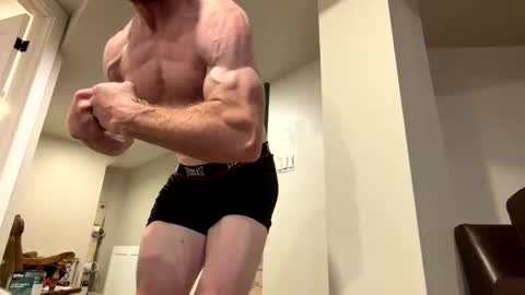 ripped__red69 online show from June 3, 11:32 pm