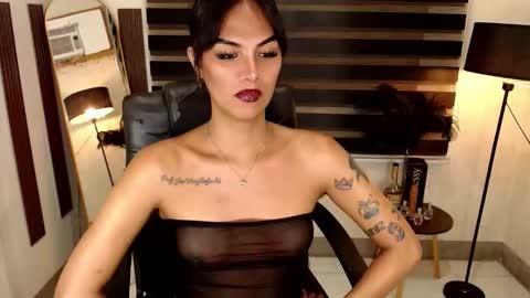 riri online show from October 16, 12:05 pm