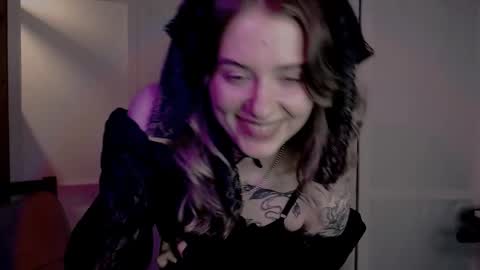 risha_laass online show from December 1, 9:06 pm